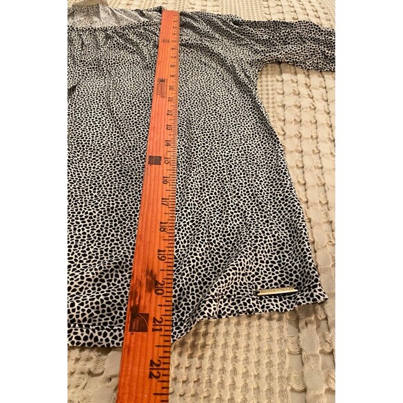 Michael Kors Blouse Size Medium Top Black White Pattern 3/4 Bell Sleeves Casual - Picture 10 of 10